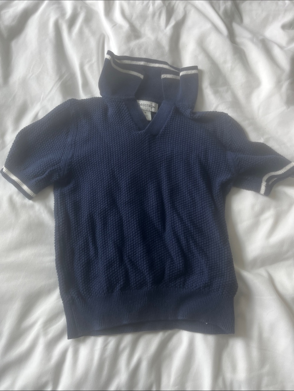 Nordstrom Navy Short-Sleeve V-Neck Knit Top with White Trim